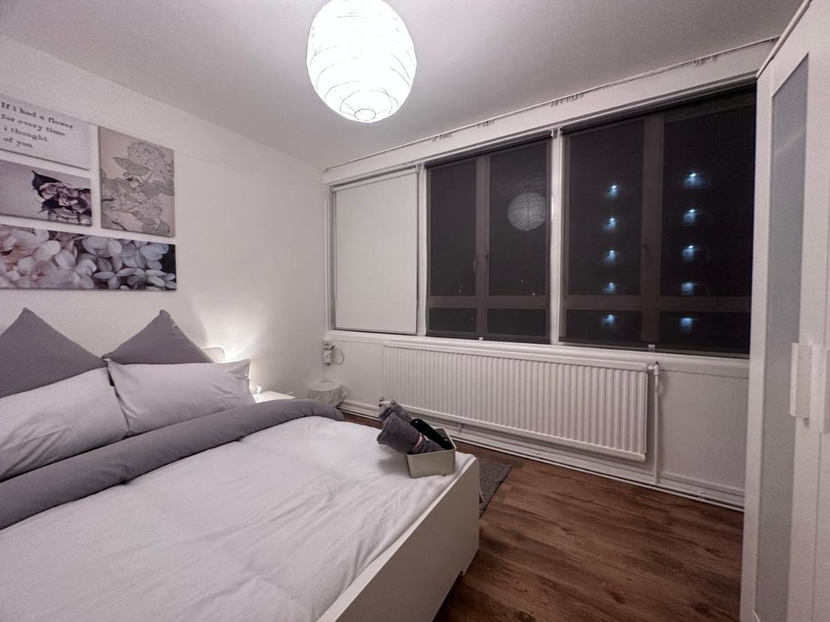 Апартаменты Sky View Ec1 Лондон Экстерьер фото