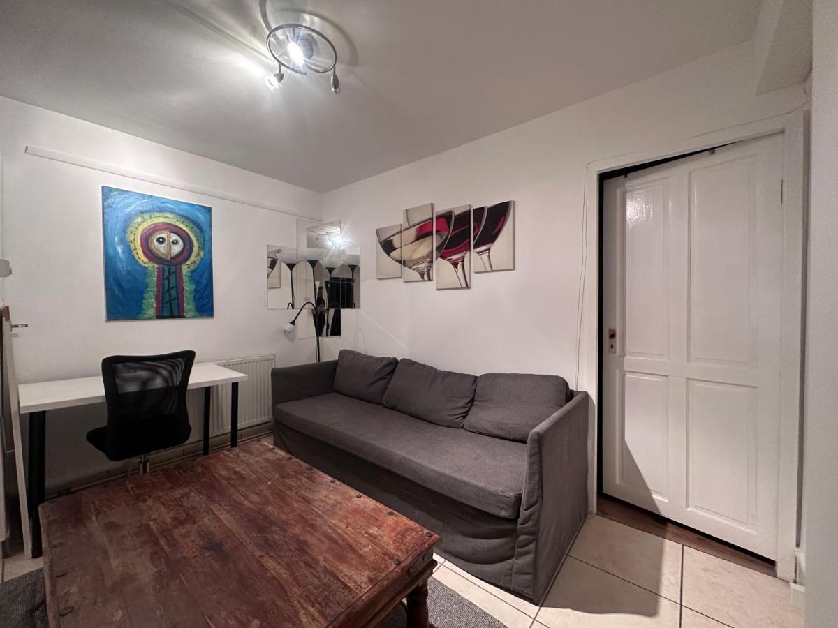 Апартаменты Sky View Ec1 Лондон Экстерьер фото